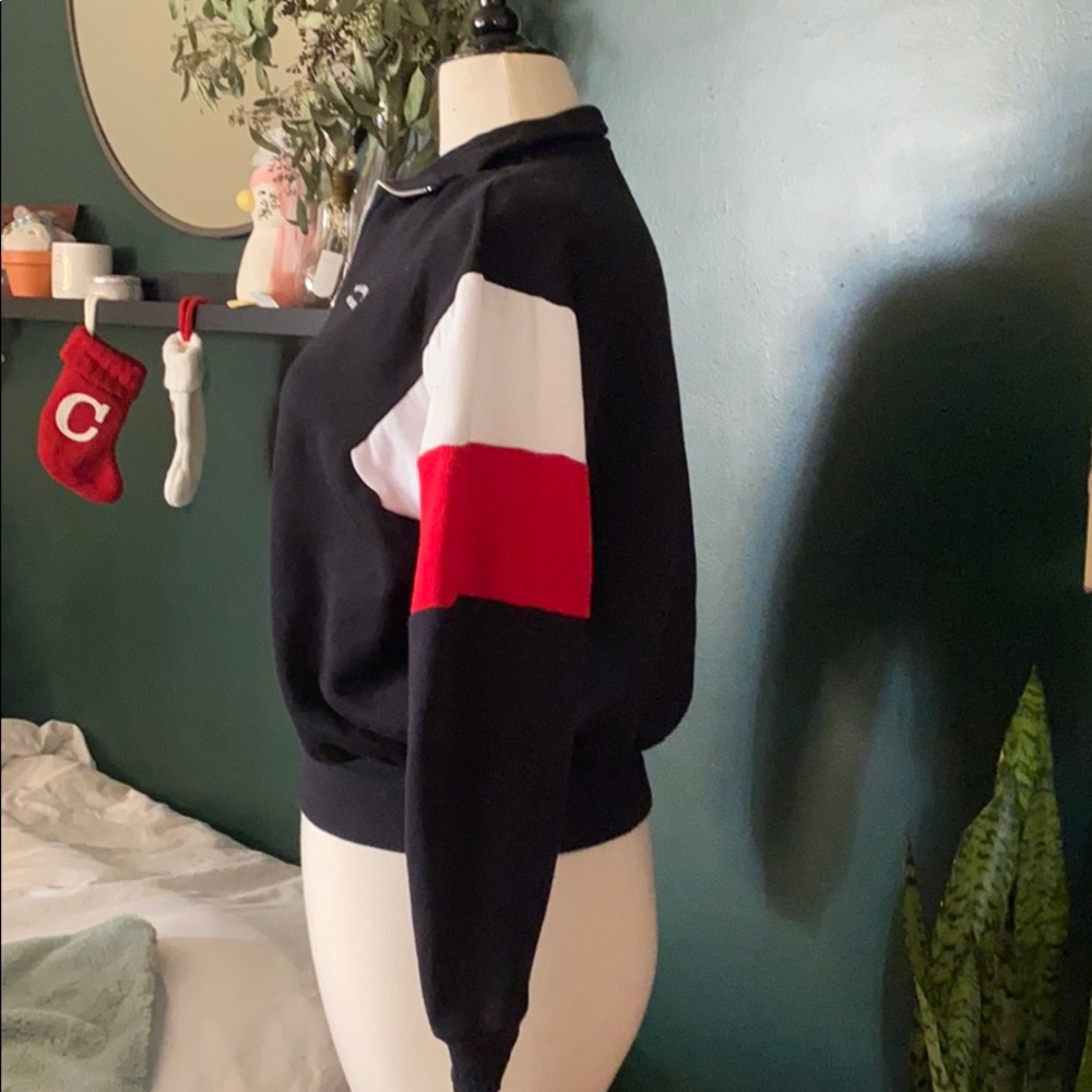 Color-block zip-up sweater - Picture 2 of 5